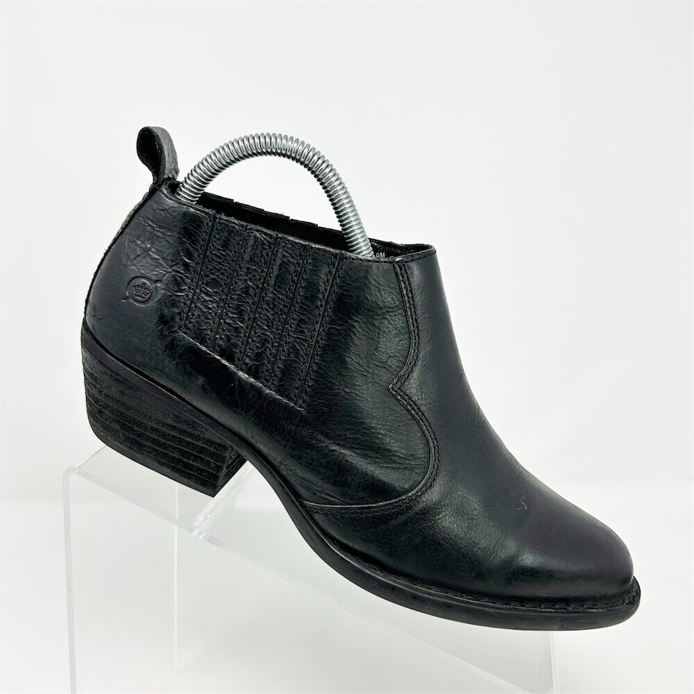 Born Chelsea Ankle Boots Womens Black Pull On Western Block Heel Almond Size 9